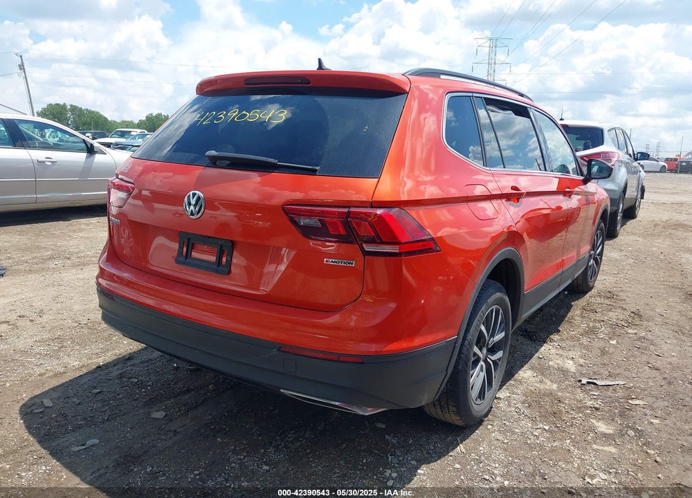 2019 VOLKSWAGEN TIGUAN VIN: 3VV2B7AX8KM165738
