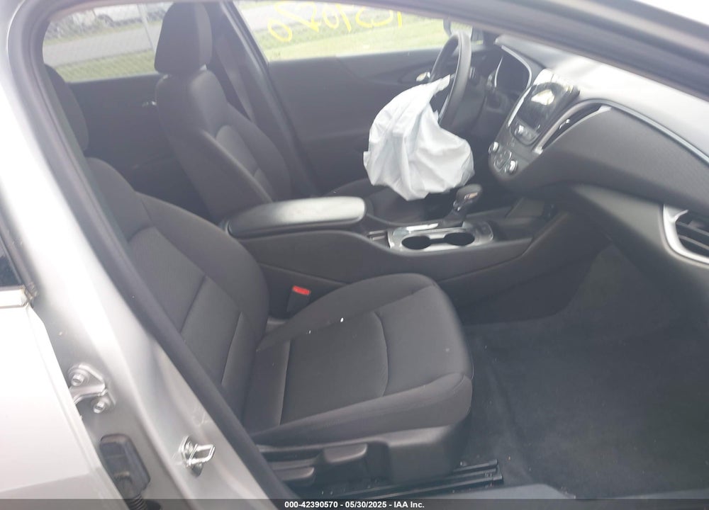 2021 CHEVROLET MALIBU VIN: 1G1ZC5ST2MF084143