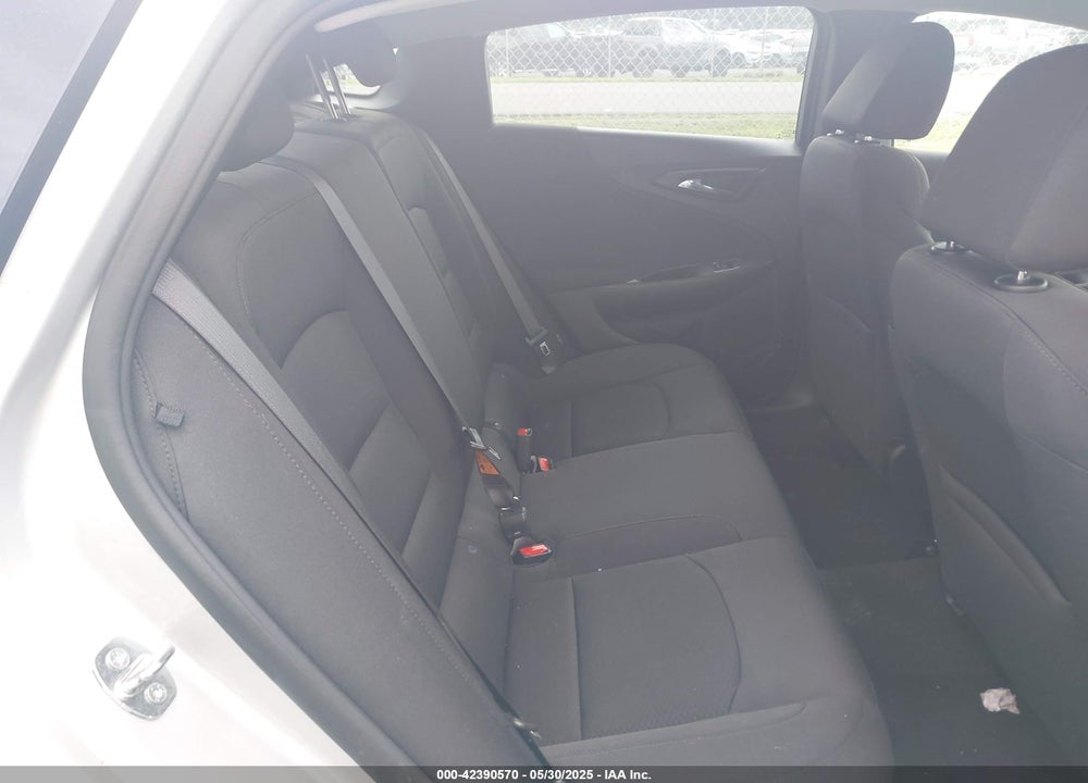 2021 CHEVROLET MALIBU VIN: 1G1ZC5ST2MF084143