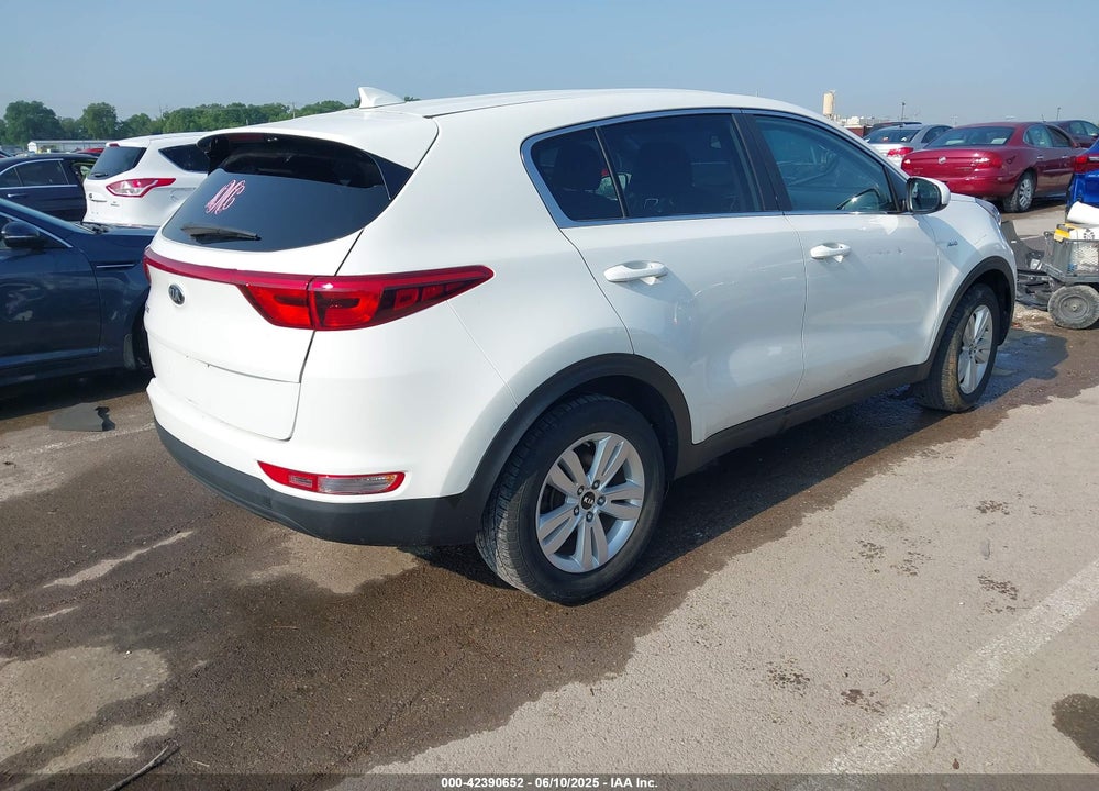 2019 KIA SPORTAGE VIN: KNDPMCAC8K7591671