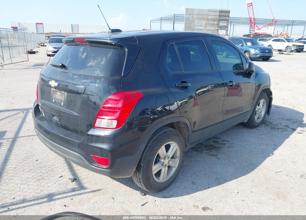 2020 CHEVROLET TRAX VIN: 3GNCJKSB5LL230068