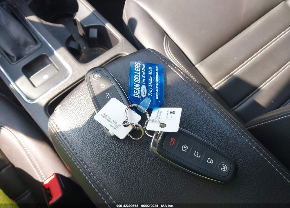 2019 FORD ESCAPE SEL VIN: 1FMCU9HD7KUA26504
