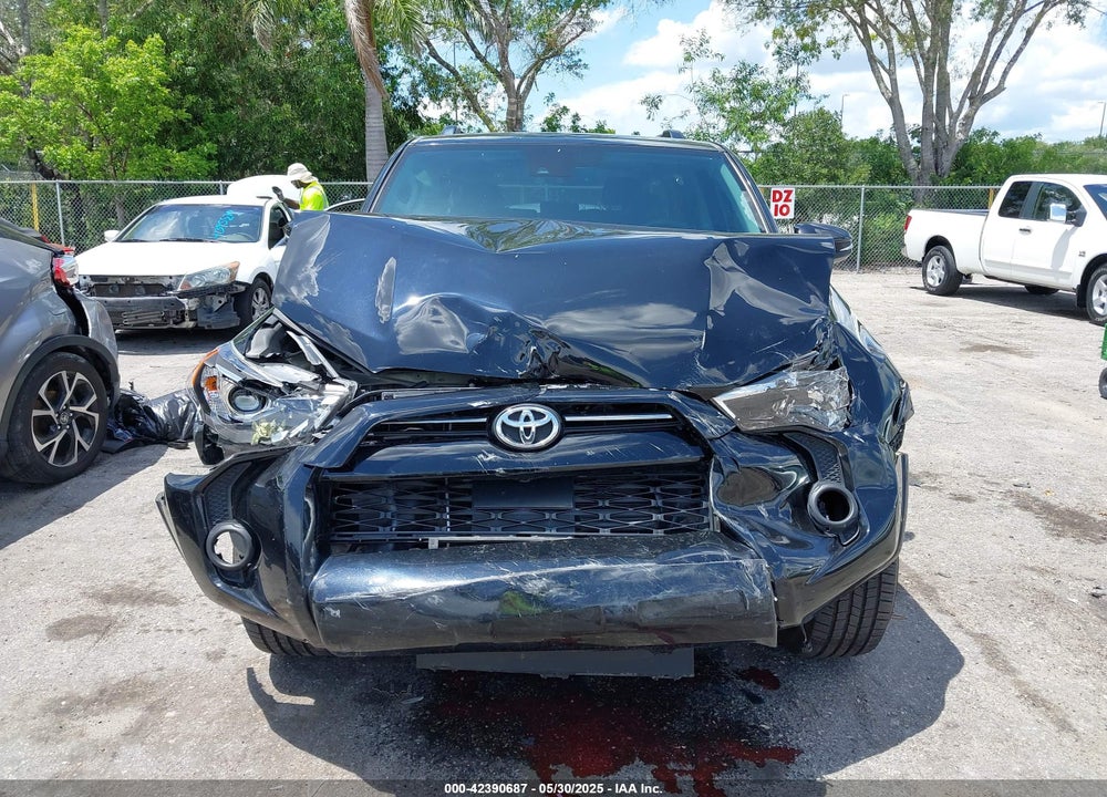 2021 TOYOTA 4RUNNER SR5 PREMIUM VIN: JTEFU5JR7M5239221