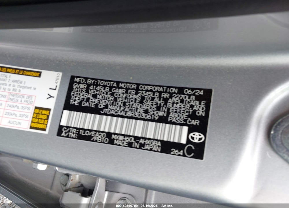 2024 TOYOTA PRIUS VIN: JTDACAAU8R3030619