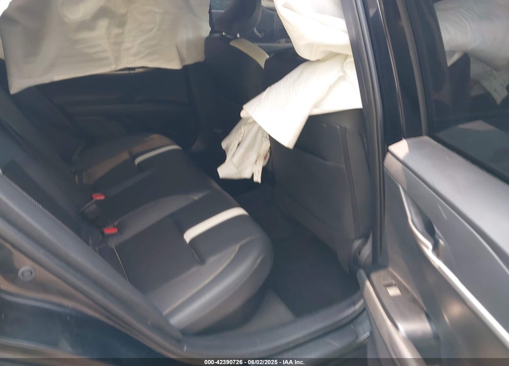 2025 TOYOTA CAMRY VIN: 4T1DAACK1SU033064