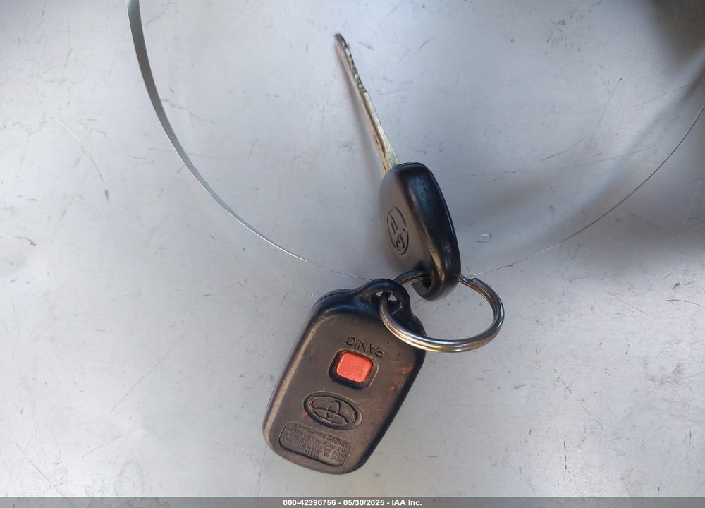 2004 TOYOTA CAMRY LE V6 VIN: 4T1BF32KX4U586093