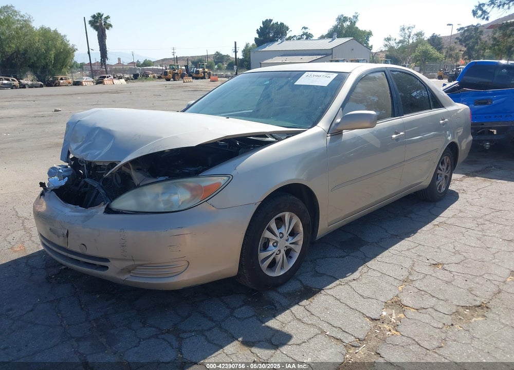 2004 TOYOTA CAMRY LE V6 VIN: 4T1BF32KX4U586093