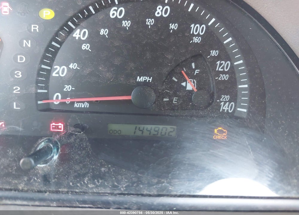 2004 TOYOTA CAMRY LE V6 VIN: 4T1BF32KX4U586093