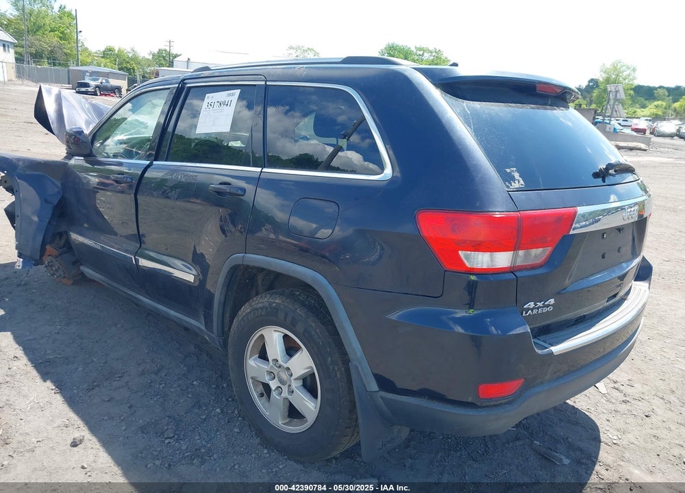 2011 JEEP GRAND CHEROKEE VIN: 1J4RR4GG4BC523282