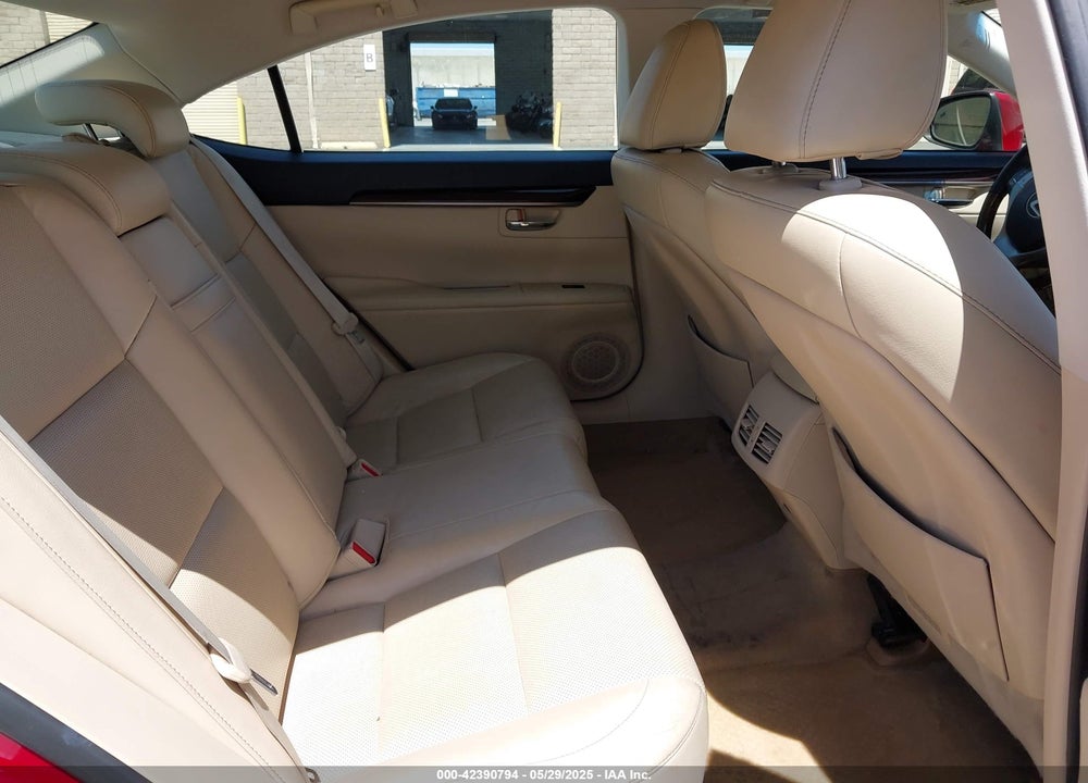 2013 LEXUS ES 350 VIN: JTHBK1GG5D2001438