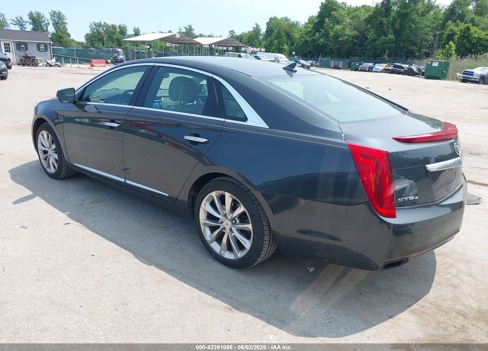 2013 CADILLAC XTS VIN: 2G61T5S38D9220243