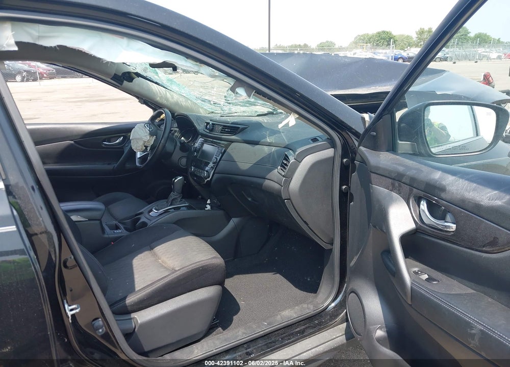 2018 NISSAN ROGUE VIN: JN8AT2MV4JW312368