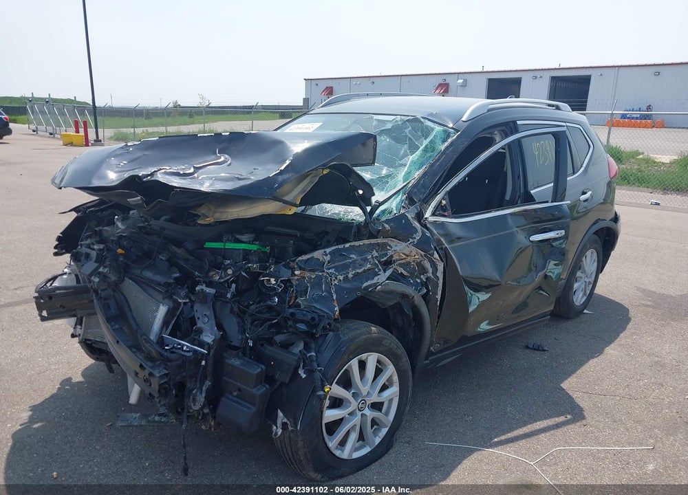 2018 NISSAN ROGUE VIN: JN8AT2MV4JW312368