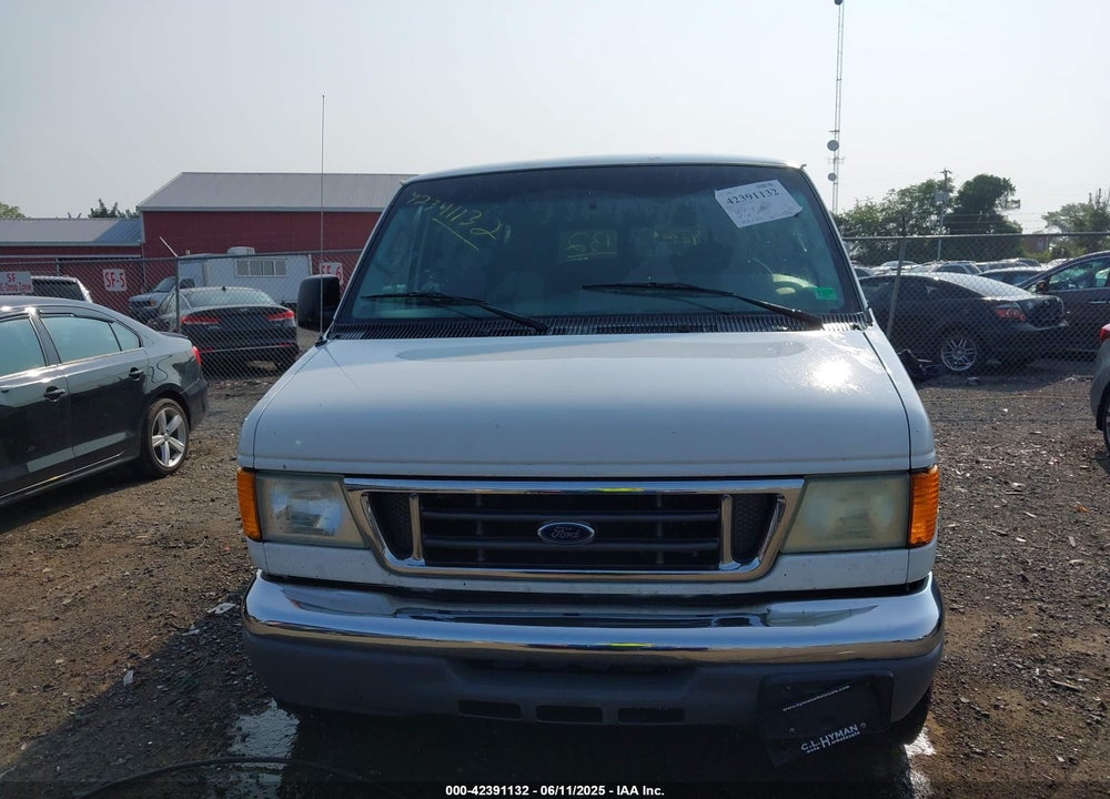 2004 FORD E-350 SUPER DUTY XL/XLT VIN: 1FBSS31L84HA63095