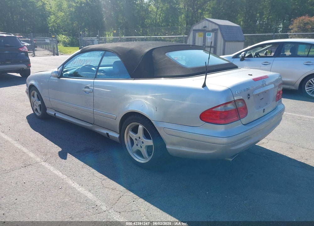 2002 MERCEDES-BENZ CLK 430 VIN: WDBLK70G12T129233
