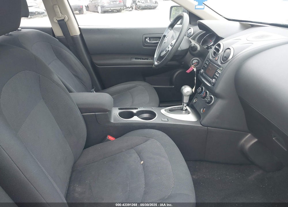 2014 NISSAN ROGUE VIN: JN8AS5MV0EW711322