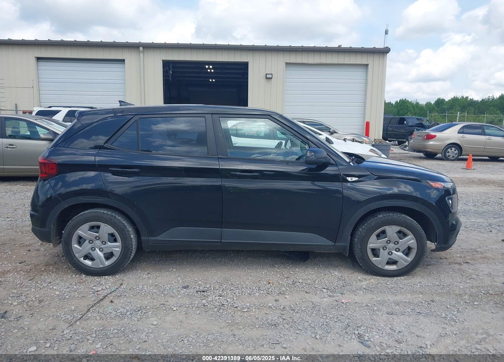 2020 HYUNDAI VENUE SE VIN: KMHRB8A38LU018621