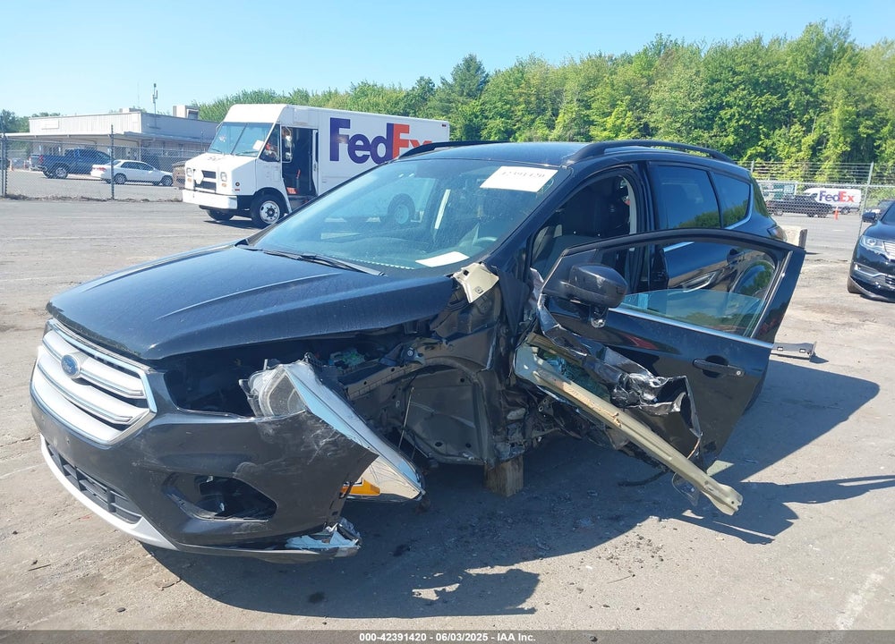2017 FORD ESCAPE SE VIN: 1FMCU9GD8HUE42085