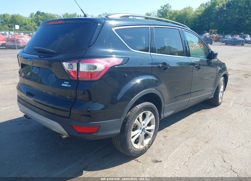2017 FORD ESCAPE SE VIN: 1FMCU9GD8HUE42085
