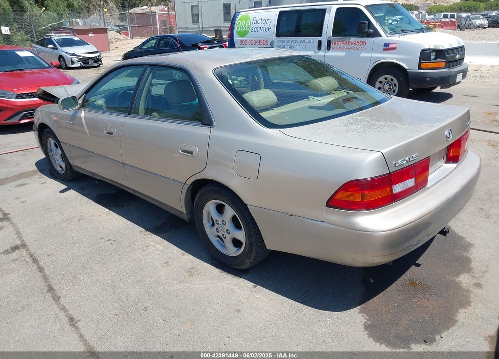 1997 LEXUS ES 300 VIN: JT8BF22G6V0063221