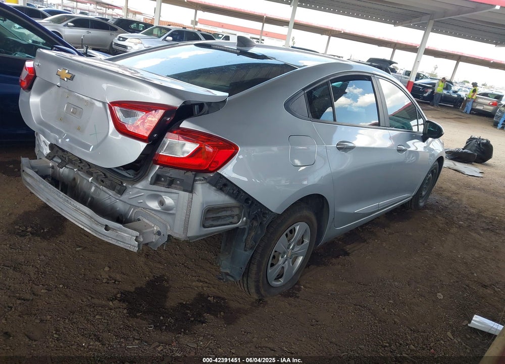 2018 CHEVROLET CRUZE VIN: 1G1BC5SM5J7239932