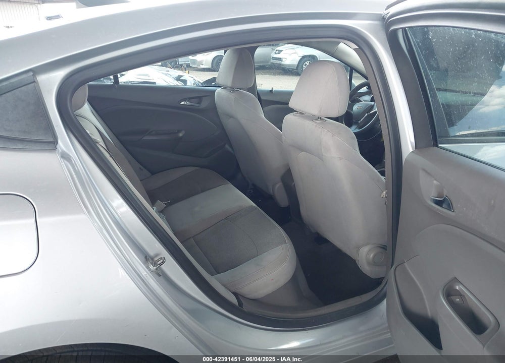 2018 CHEVROLET CRUZE VIN: 1G1BC5SM5J7239932