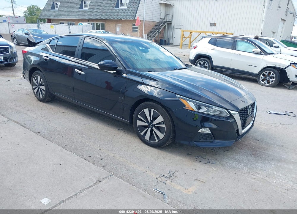 2022 NISSAN ALTIMA SV FWD VIN: 1N4BL4DV5NN326437