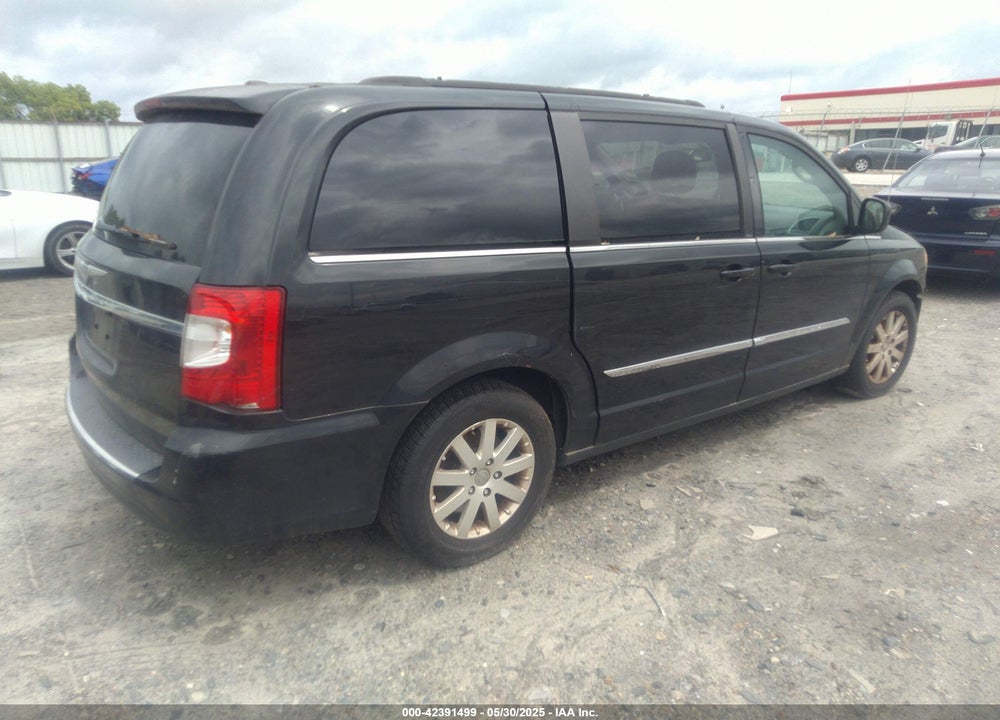 2014 CHRYSLER TOWN & COUNTRY TOURING VIN: 2C4RC1BG0ER195240