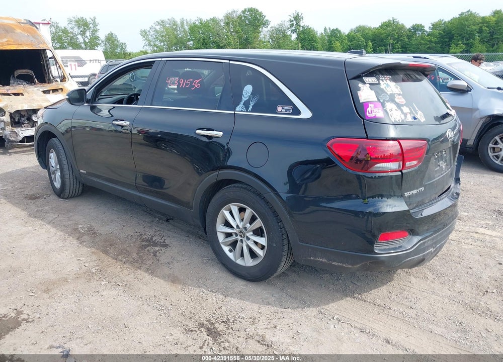 2019 KIA SORENTO VIN: 5XYPGDA31KG566112