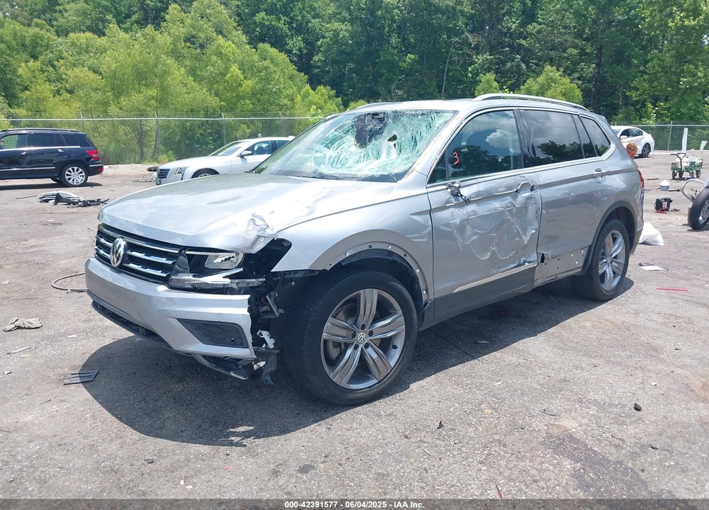 2020 VOLKSWAGEN TIGUAN VIN: 3VV2B7AXXLM022016