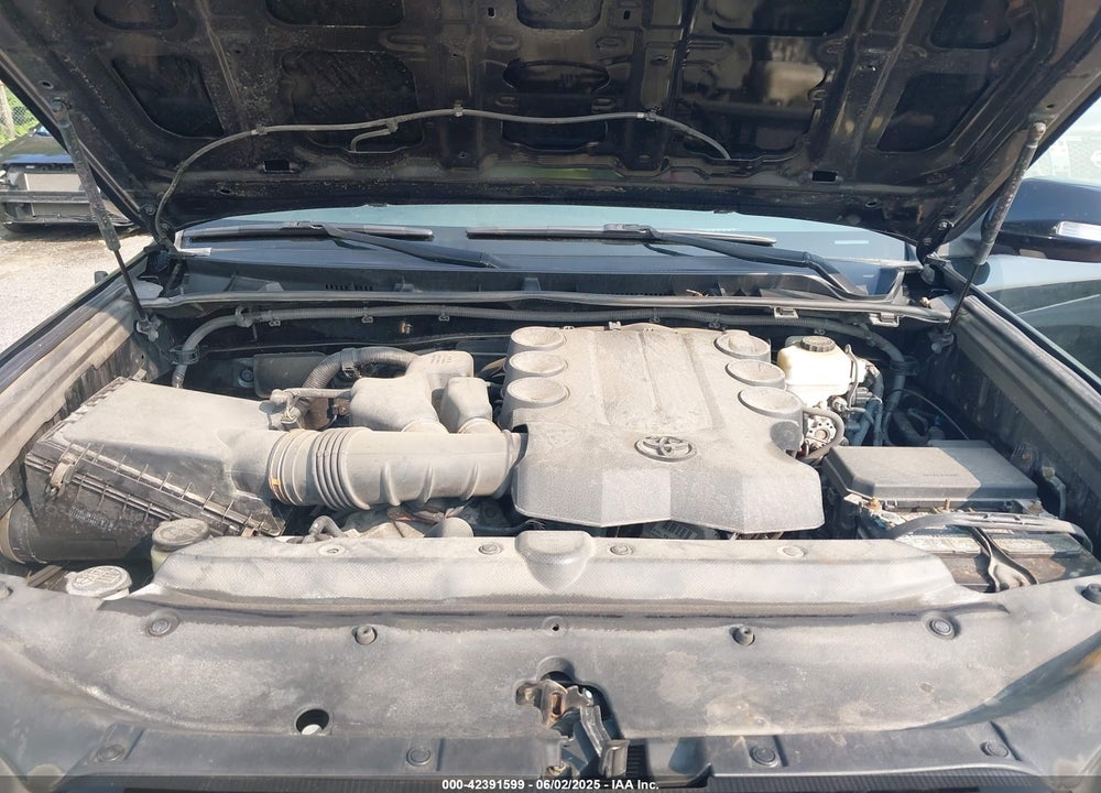 2011 TOYOTA 4RUNNER VIN: JTEBU5JR1B5068560