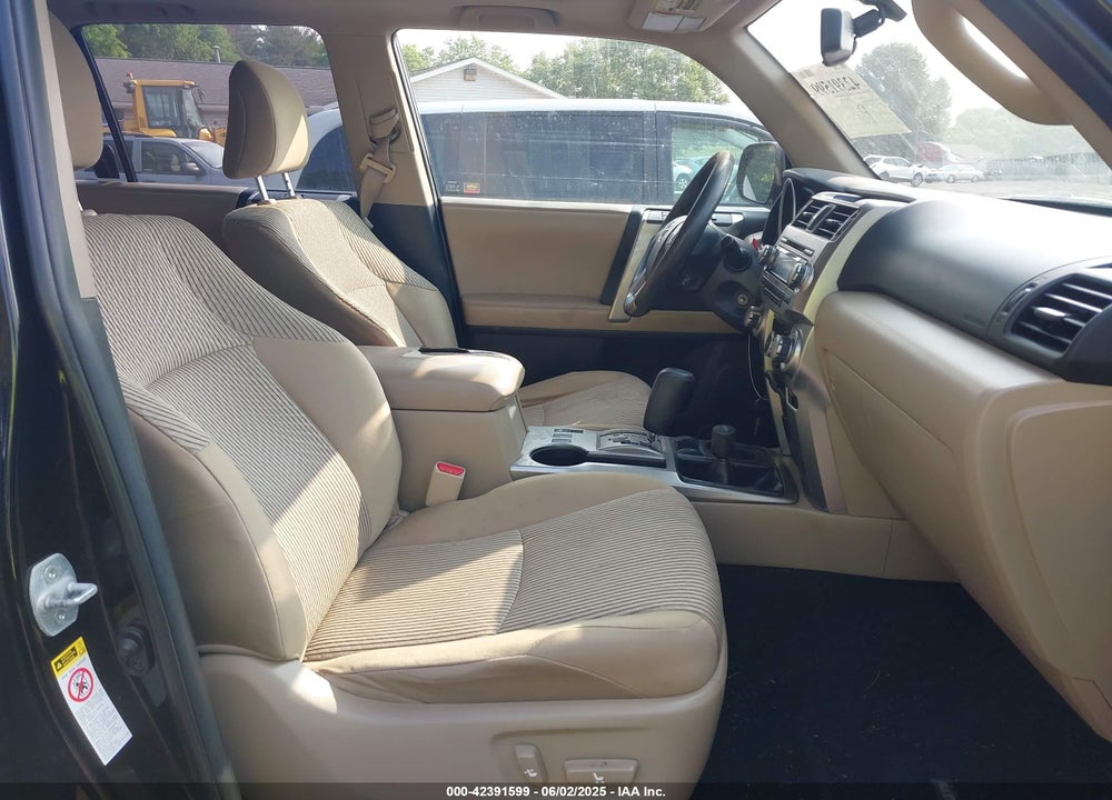 2011 TOYOTA 4RUNNER VIN: JTEBU5JR1B5068560