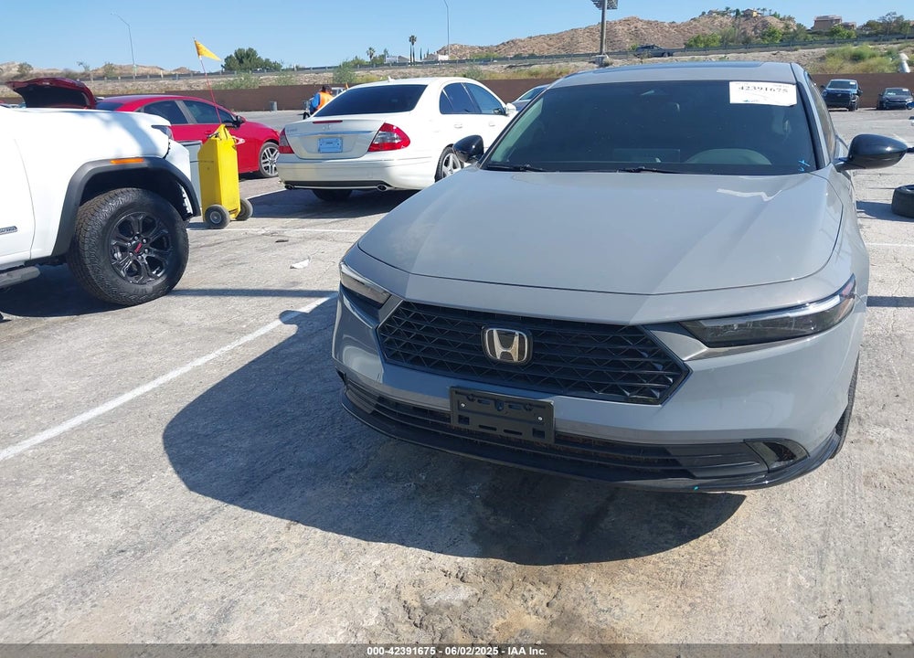 2025 HONDA ACCORD HYBRID SPORT-L VIN: 1HGCY2F77SA020573