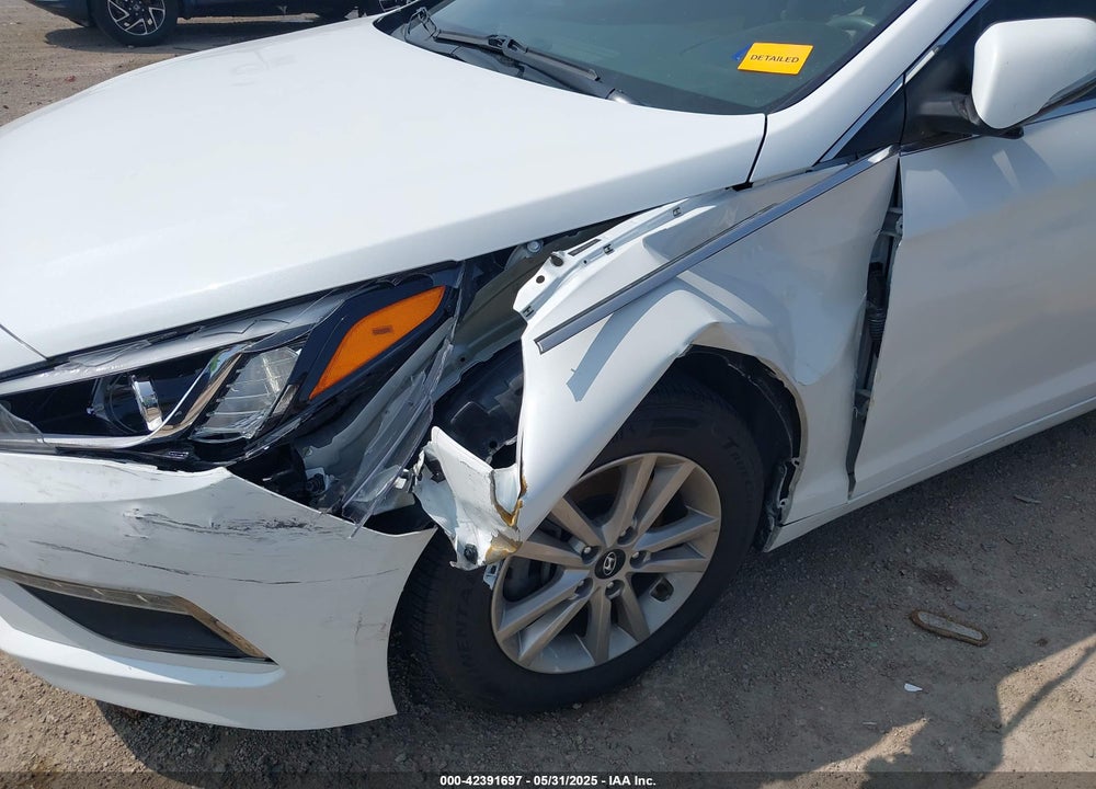 2015 HYUNDAI SONATA VIN: 5NPE24AA2FH114138