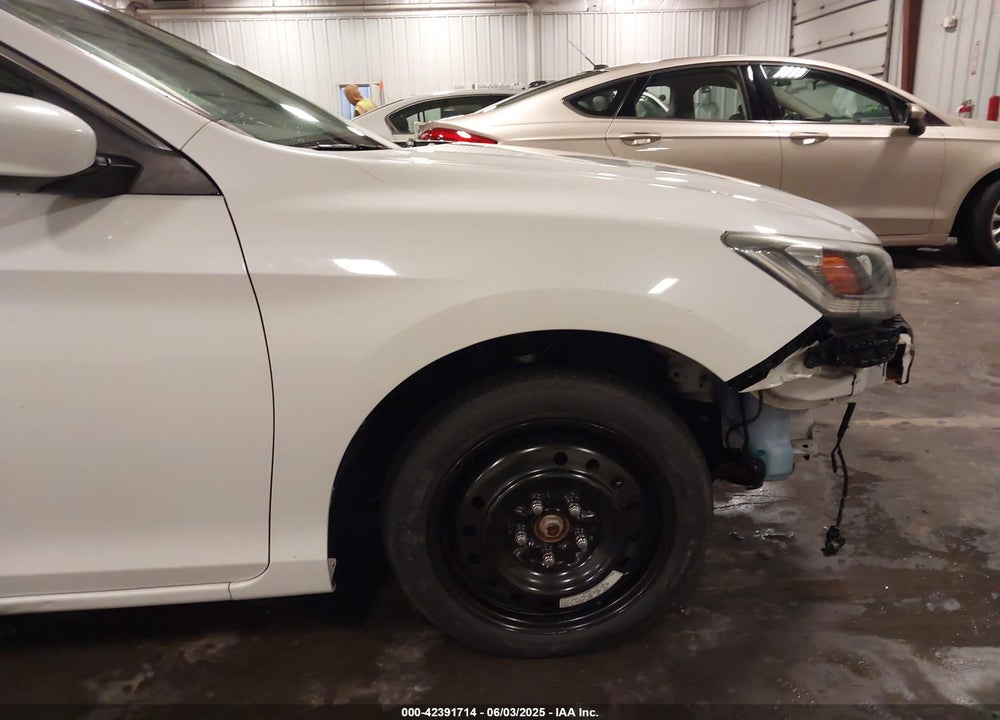 2015 HONDA ACCORD VIN: 1HGCR2F51FA058267