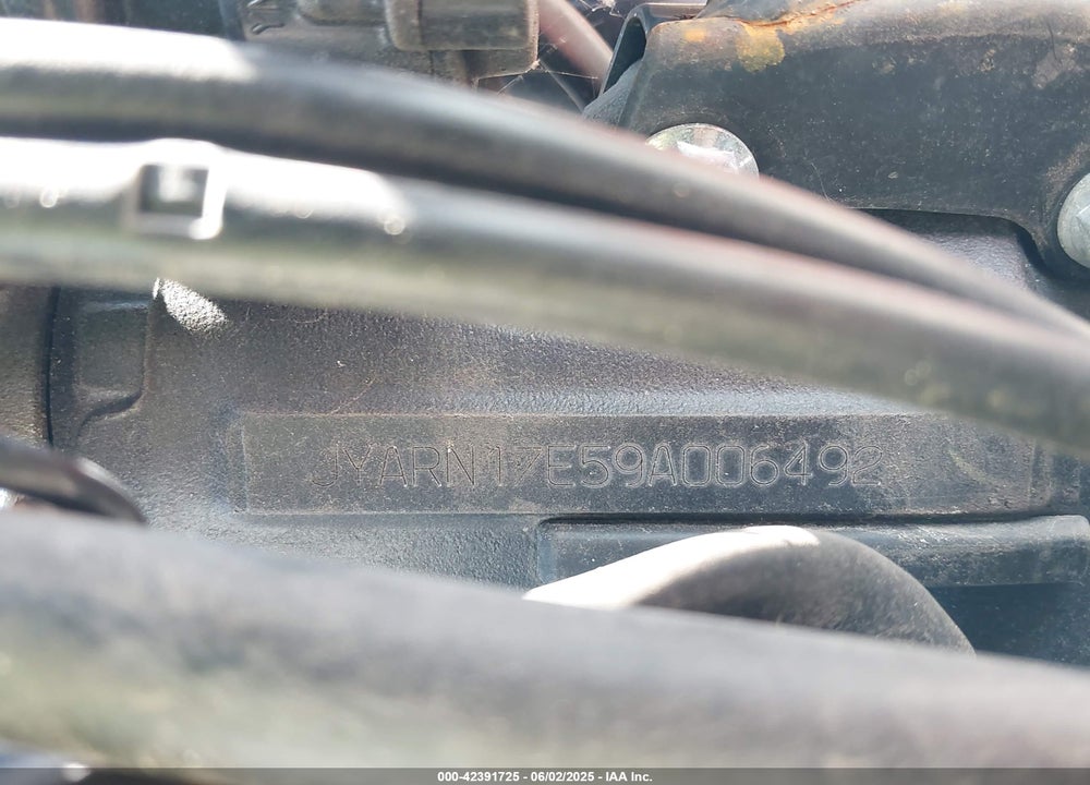 2009 YAMAHA FZ1 S VIN: JYARN17E59A006492