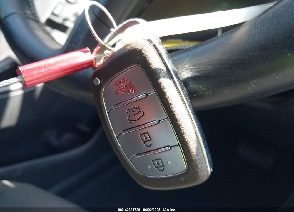 2016 HYUNDAI ELANTRA VIN: KMHDH4AE1GU601976
