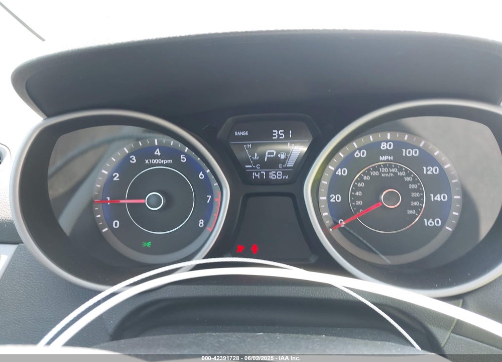 2016 HYUNDAI ELANTRA VIN: KMHDH4AE1GU601976
