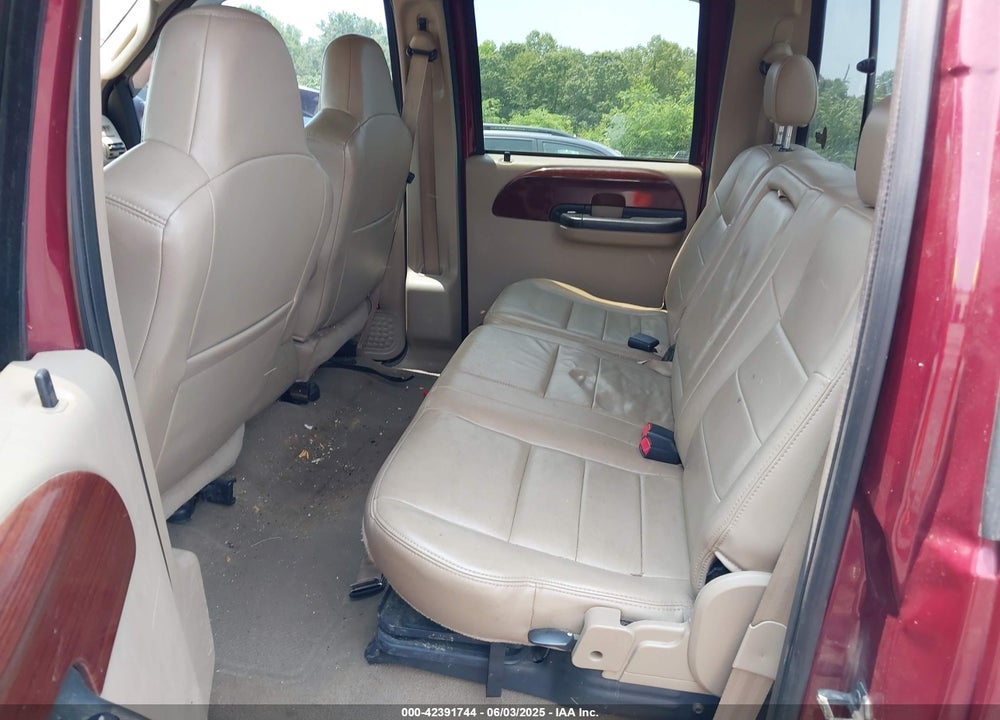 2005 FORD F-350 LARIAT/XL/XLT VIN: 1FTWW32P75EB10378