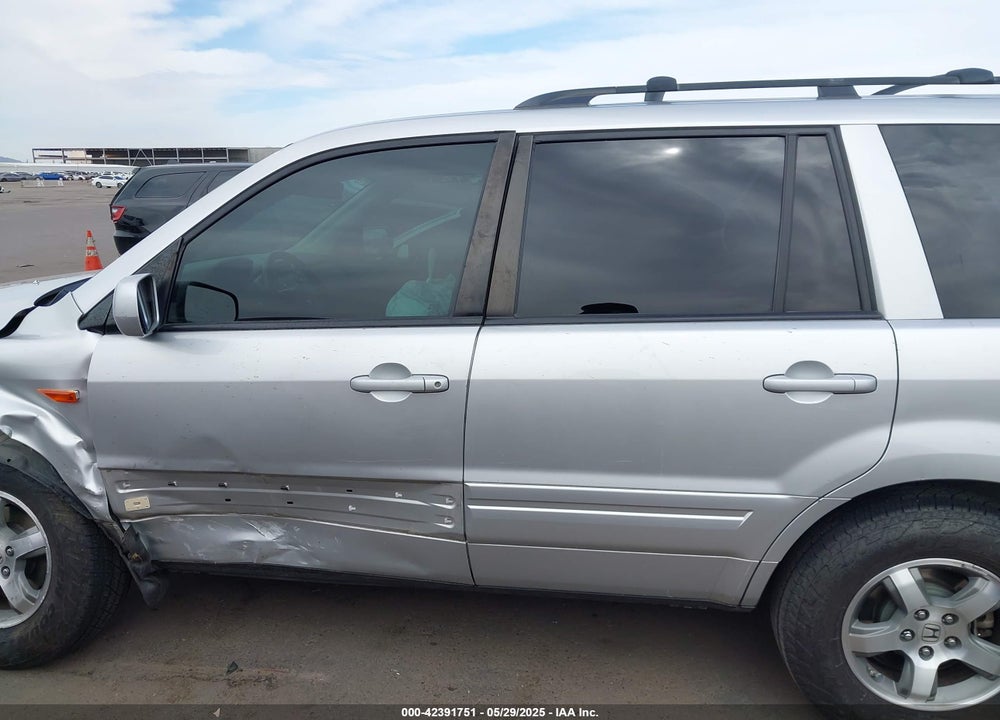 2007 HONDA PILOT VIN: 5FNYF28637B009907