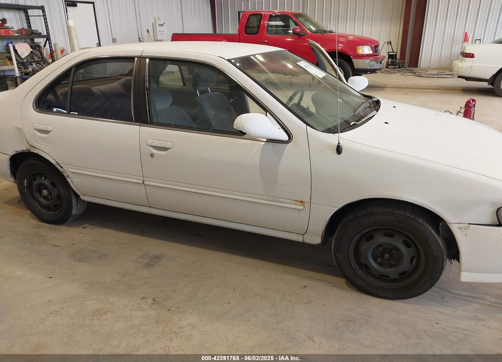 1998 NISSAN SENTRA GLE/GXE/XE VIN: 1N4AB41D3WC756703