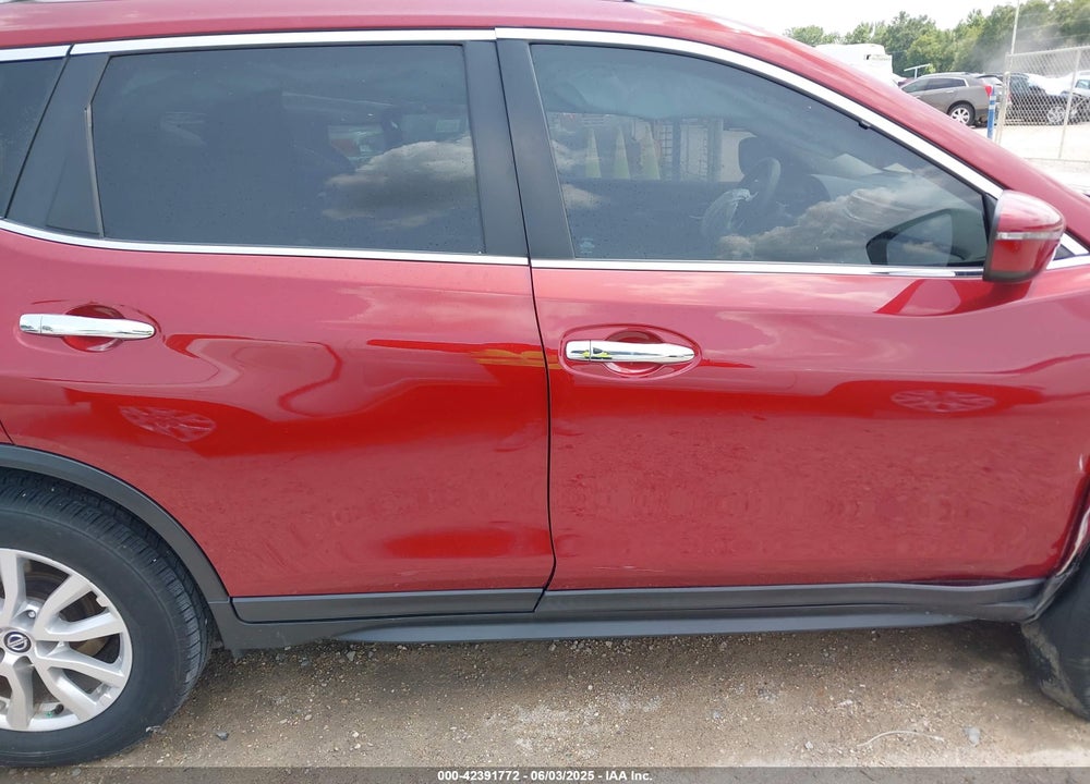 2019 NISSAN ROGUE VIN: 5N1AT2MT0KC802668