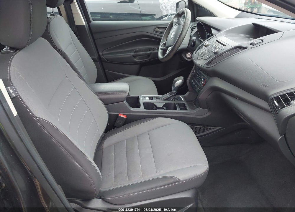 2018 FORD ESCAPE S VIN: 1FMCU0F75JUA10261