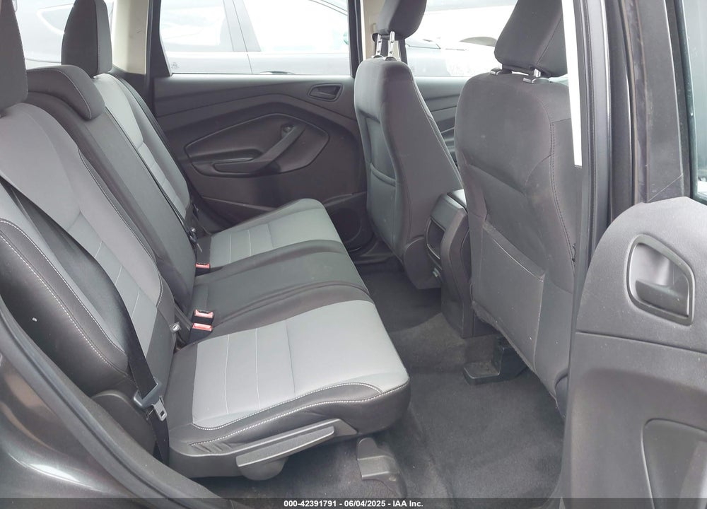 2018 FORD ESCAPE S VIN: 1FMCU0F75JUA10261