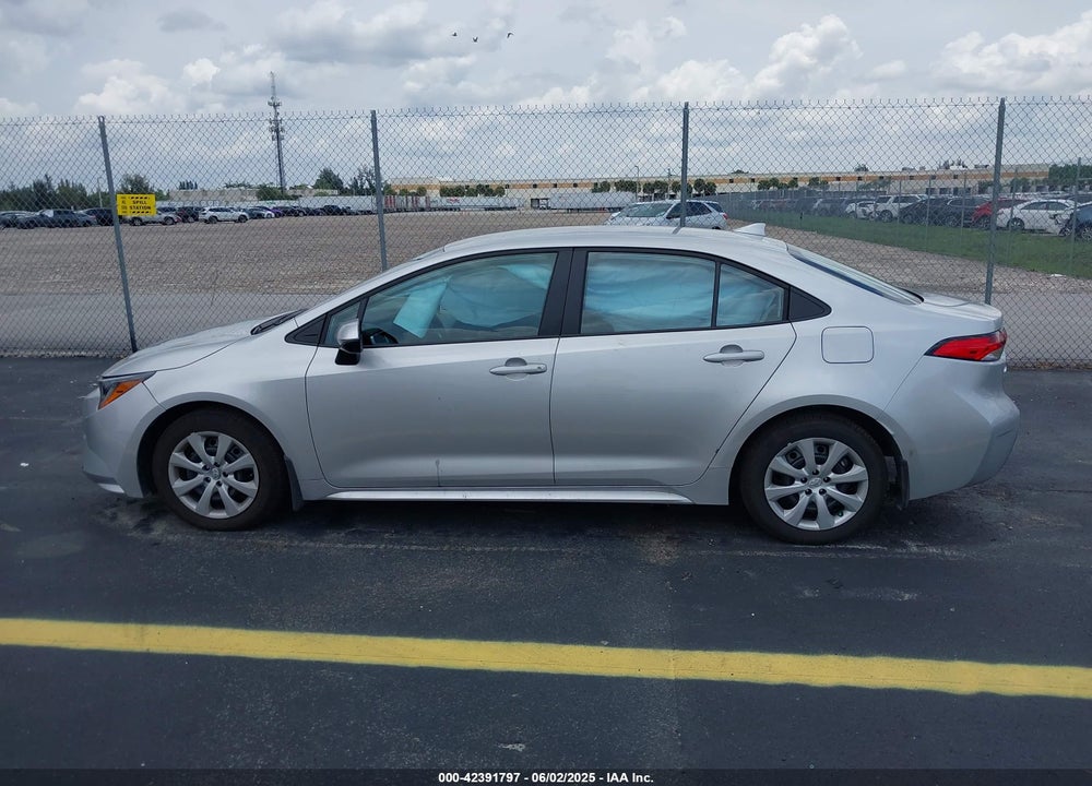 2025 TOYOTA COROLLA LE VIN: 5YFB4MDE6SP245694