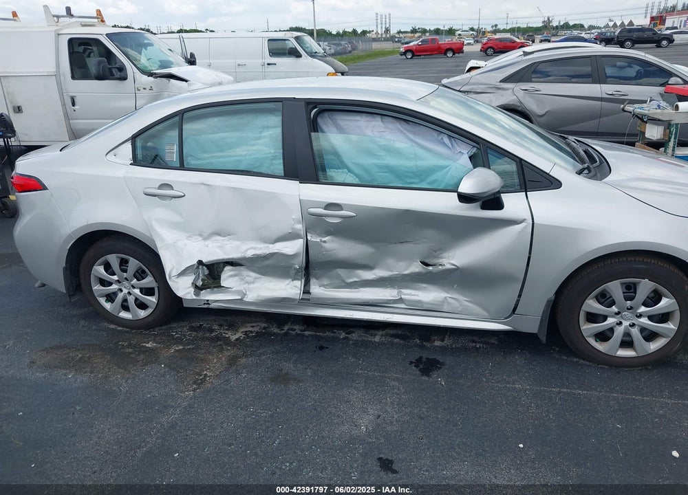 2025 TOYOTA COROLLA LE VIN: 5YFB4MDE6SP245694
