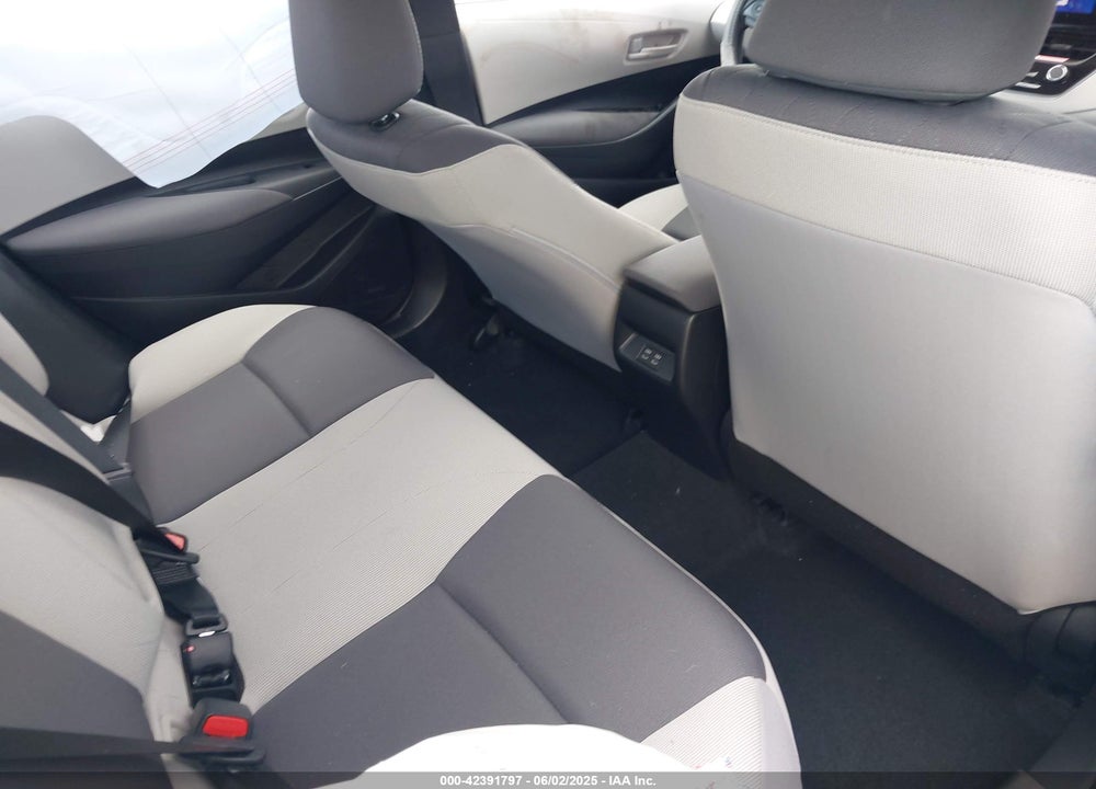 2025 TOYOTA COROLLA LE VIN: 5YFB4MDE6SP245694