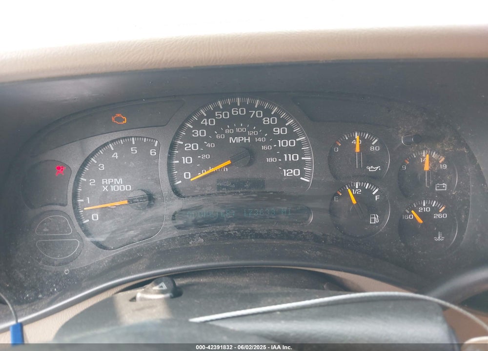 2005 CHEVROLET TAHOE Z71 VIN: 1GNEC13T55R229552