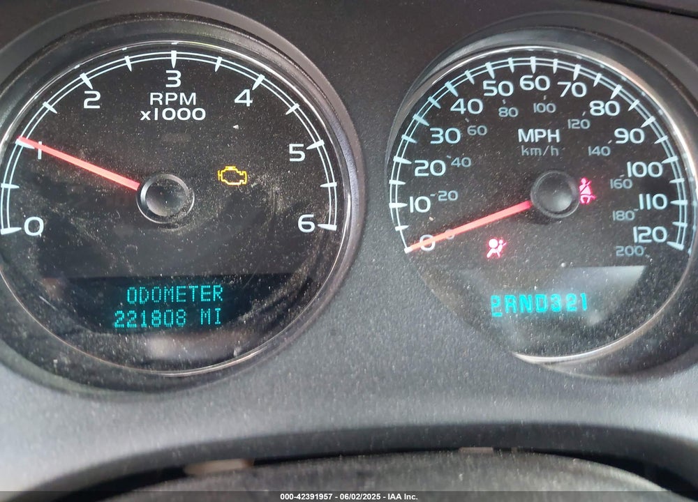 2008 CHEVROLET TAHOE VIN: 1GNFK13098J251358