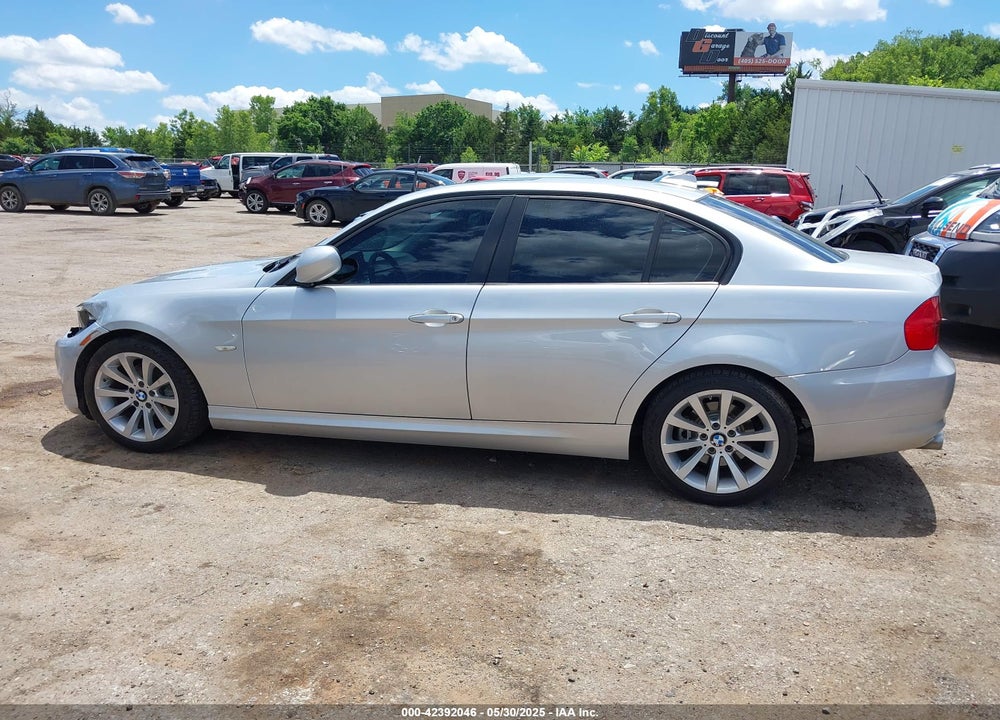 2011 BMW 328I VIN: WBAPH7G54BNM56927